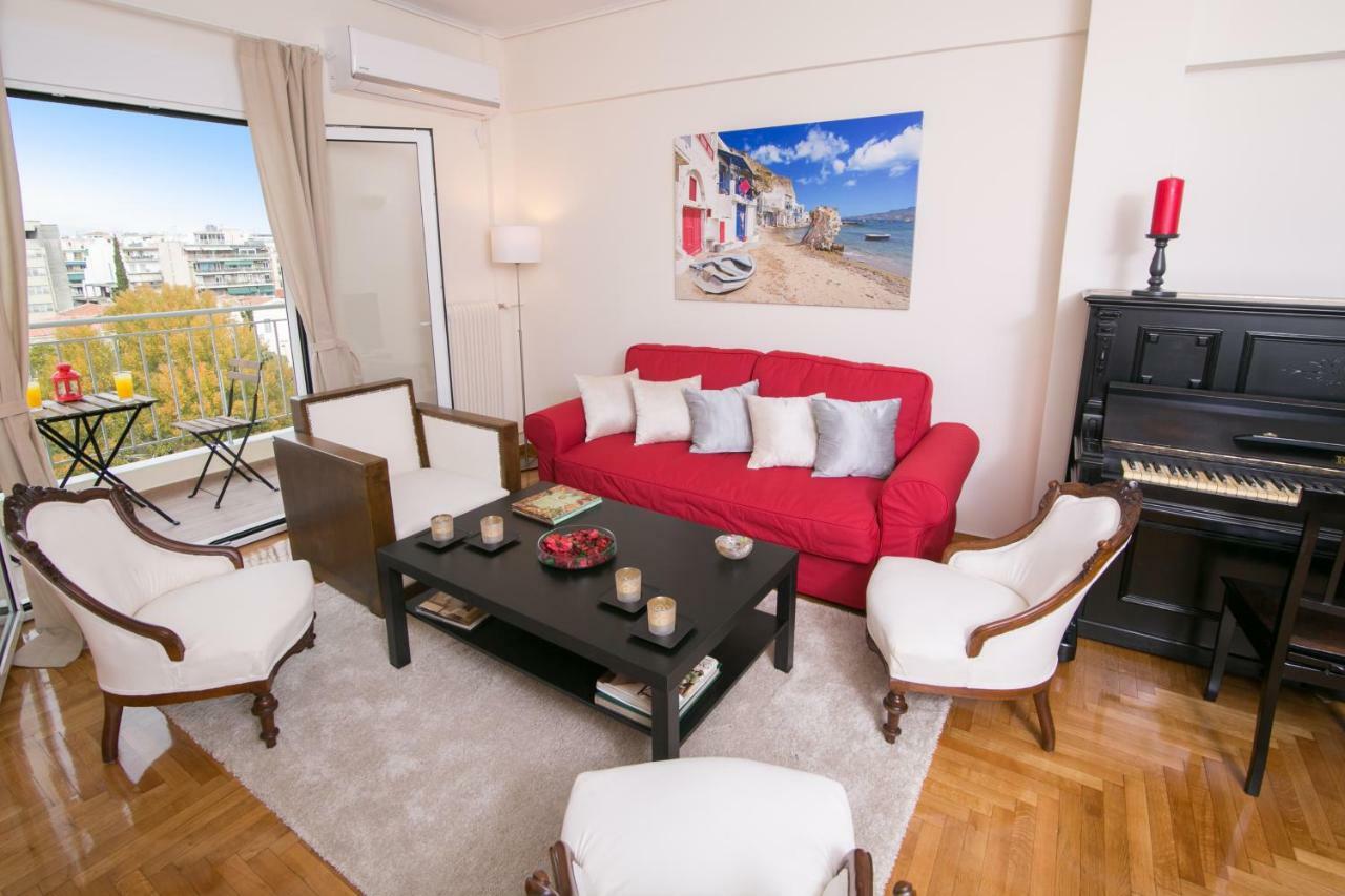 Magnificent Luxury Retrostyle Flat Acropolis View Apartment เอเธนส์ ภายนอก รูปภาพ
