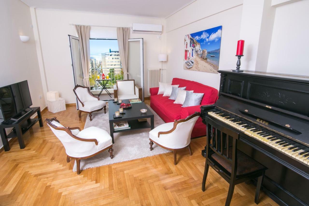Magnificent Luxury Retrostyle Flat Acropolis View Apartment เอเธนส์ ภายนอก รูปภาพ