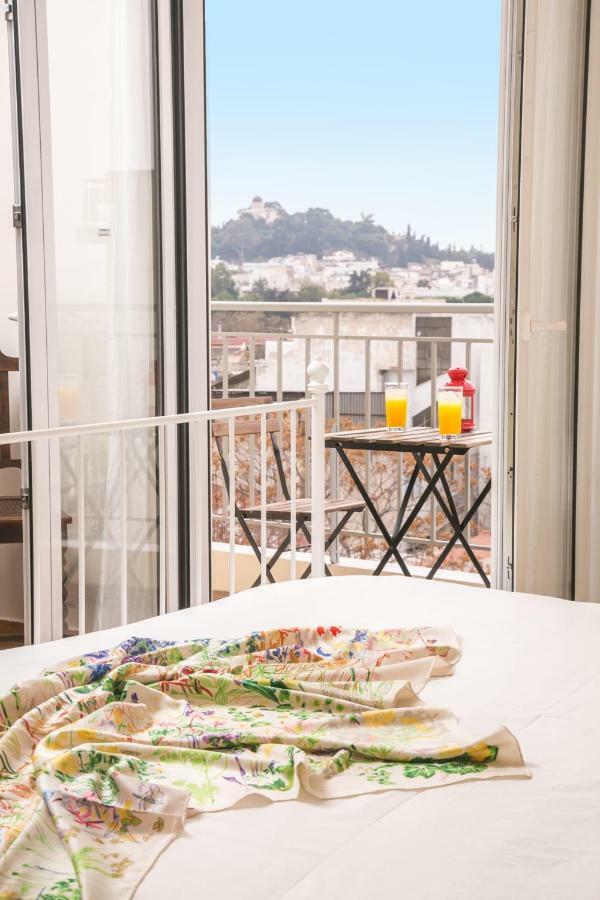 Magnificent Luxury Retrostyle Flat Acropolis View Apartment เอเธนส์ ภายนอก รูปภาพ